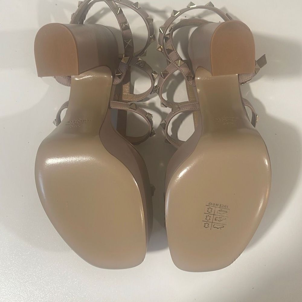 Valentino Garavani Rockstud Platform Heels Nude Size 39.5 - Picture 11 of 12